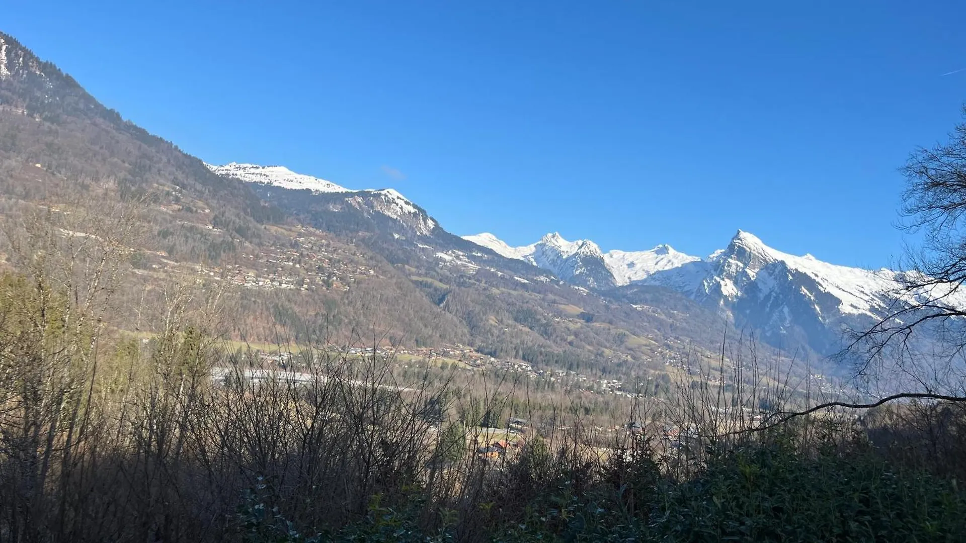 Chalet, Vue Sur La Vallee, Domaine Skiable Grand Massif Morillon France